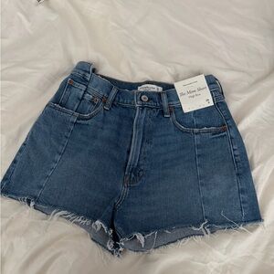 Abercrombie & Fitch Mid Wash High-Rise Mom Denim Shorts - Blue